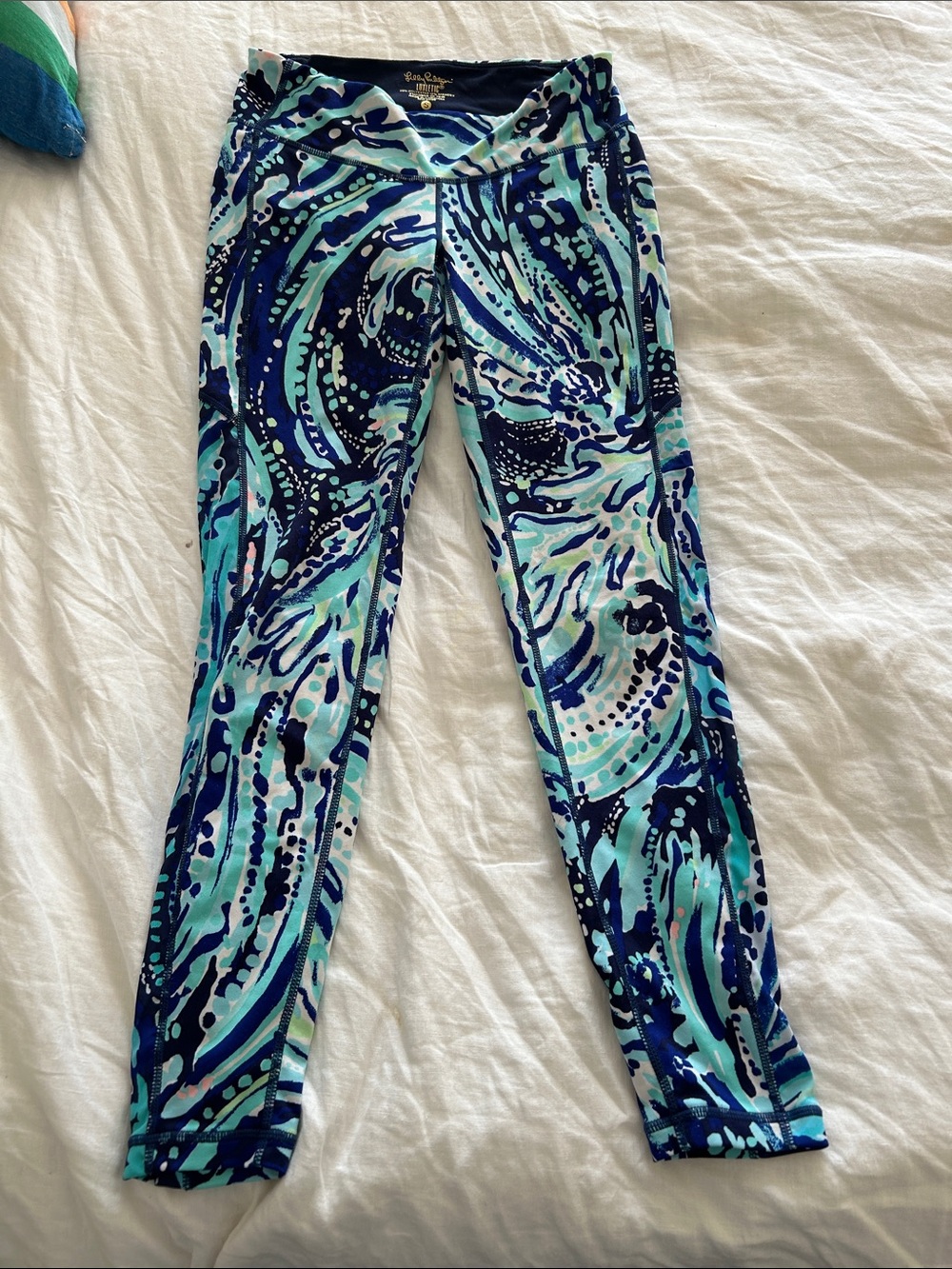 Printed Blue & Teal Stretch Leggings Lilly Pulitzer Luxletic
